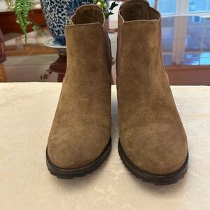 Trask Women's Tan Suede Ankle Booties 6.5